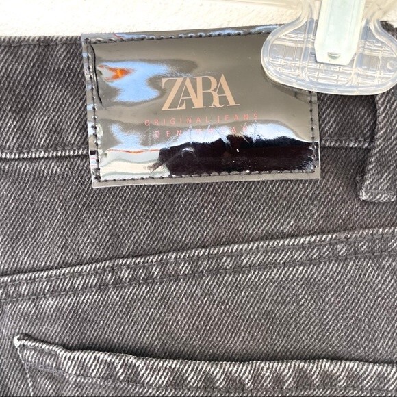 Zara High Rise Waist Black Distressed Denim Jean Short Exposed Button Fly Size 2 - Picture 6 of 9